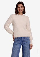 Flauschiger Damen Pullover  mit Stehkragen