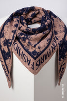 Schal mit Jacquard-Muster