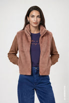 Strickjacke mit Kunstfell