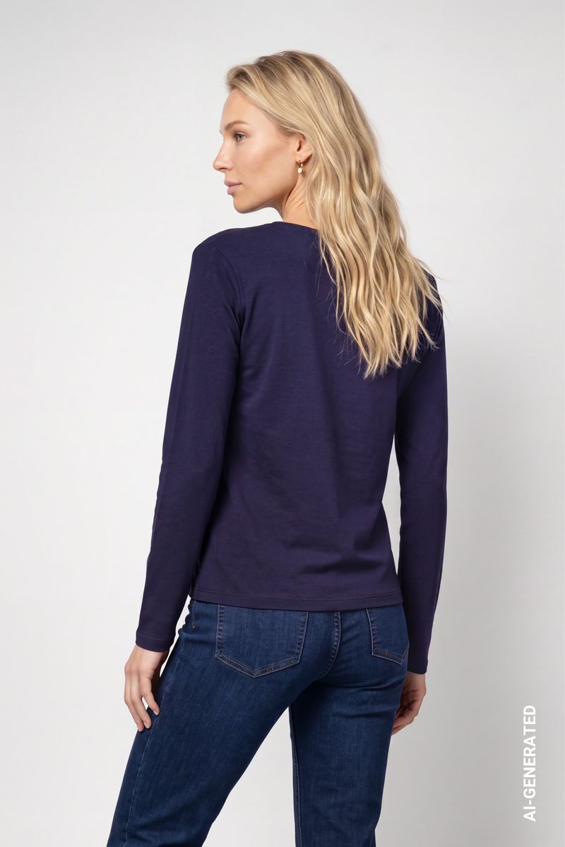 Langarmshirt mit Strassschriftzug