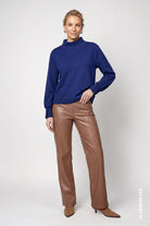 Sweatshirt mit Stehkragen
