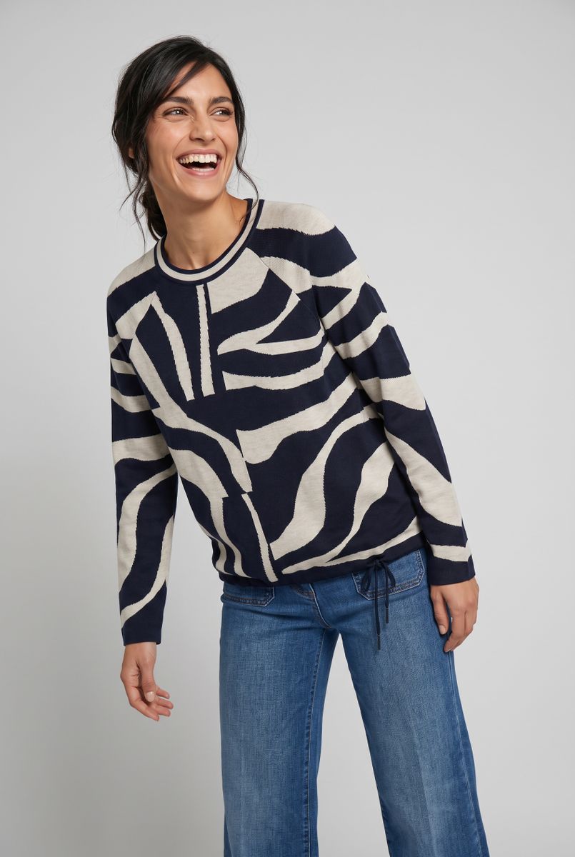 Pullover Long Sleeves