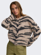 JDYCECILIE L/S ON ANIMAL PULLOVER KNT