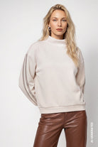 Sweatshirt mit Streifen