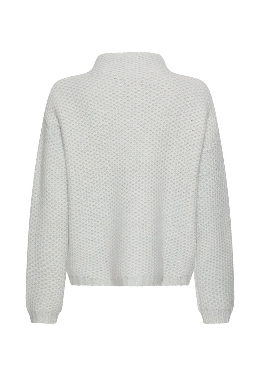 Strickpullover mit überschnittenen Schultern