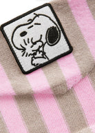 Gestricktes Dreieckstuch mit Streifenmuster und Snoopy-Badge